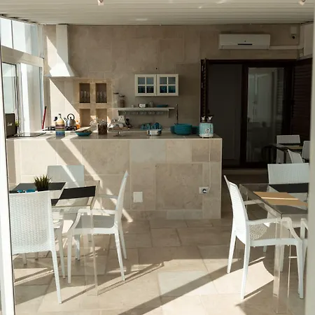 Couette-café Casa Manfredi 4*