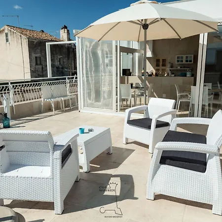 Couette-café Casa Manfredi 4*
