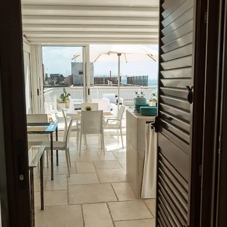 Couette-café Casa Manfredi 4*