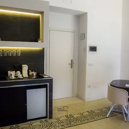 Casa Manfredi Bed & Breakfast 4*